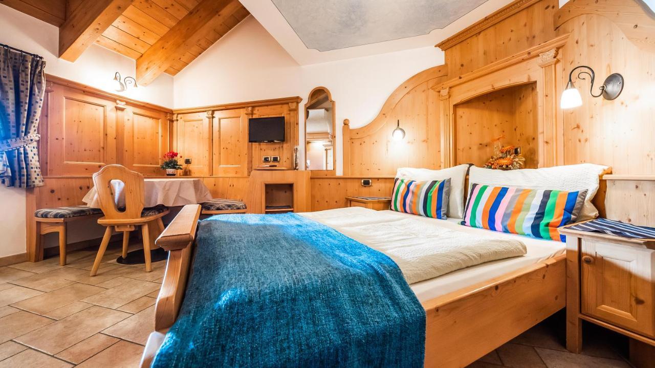 Chalet Mottolino Aparthotel Livigno Exteriör bild